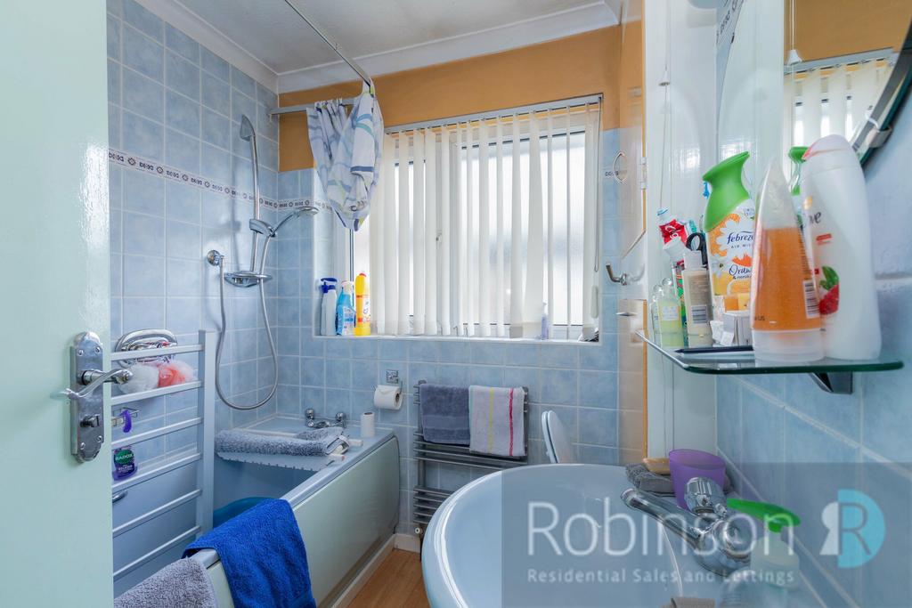 124 Westborough Road-12