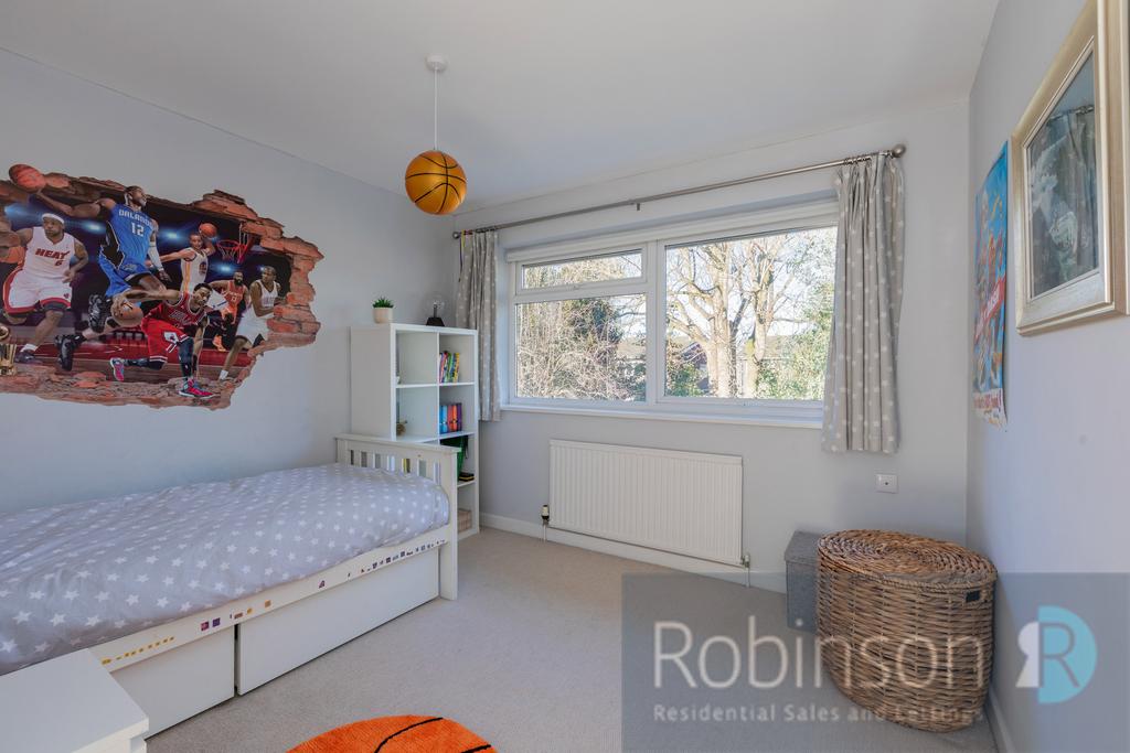 1 Leighton Gardens-21