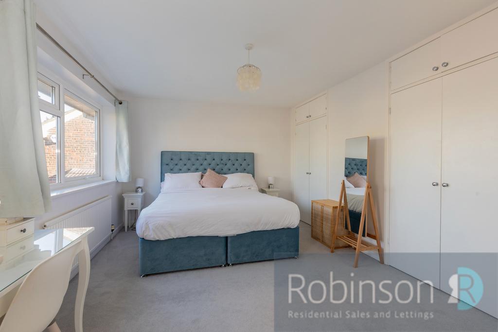 1 Leighton Gardens-19