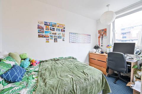 4 bedroom flat to rent, Tolpaide House, Kennington, London, SE11