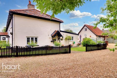 3 bedroom cottage for sale, Bell Lane, Thetford