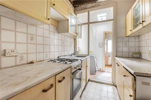 3 bedroom terraced house for sale, Oaklands Avenue, Thornton Heath, CR7