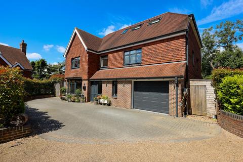 5 bedroom detached house for sale, Appletree Close, Burgess Hill, RH15