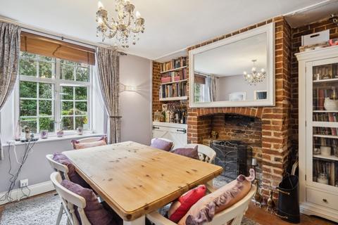 4 bedroom cottage for sale, Thorney Mill Road, Iver SL0