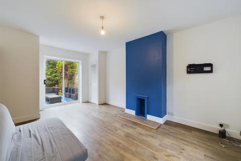 3 bedroom terraced house to rent, St. Pauls Street South, Cheltenham, Gloucestershire, GL50