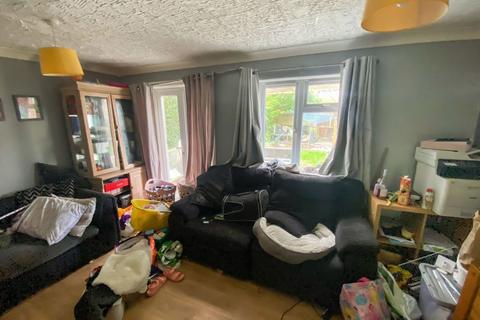 101 Dankworth Road, Basingstoke, RG22 4LJ