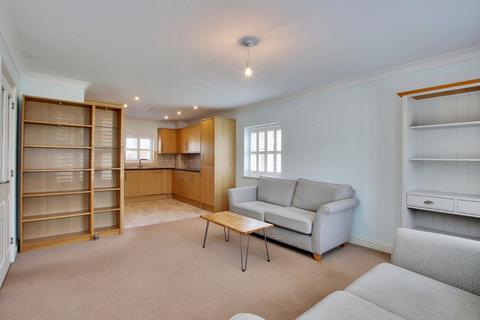 2 bedroom apartment for sale, Brickfield Farm Close, Longfield, Kent, DA3