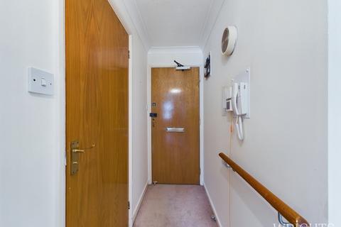 2 bedroom apartment for sale, Roseacre Gardens, Welwyn Garden City AL7