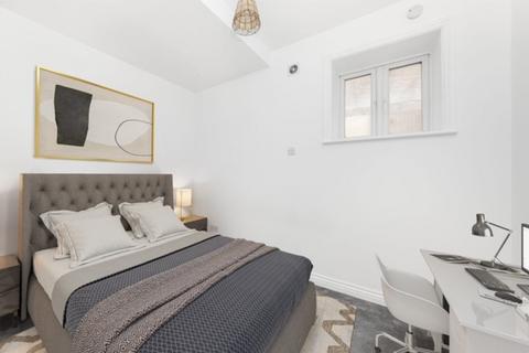 2 bedroom maisonette for sale, Lancaster Road, London, SE25