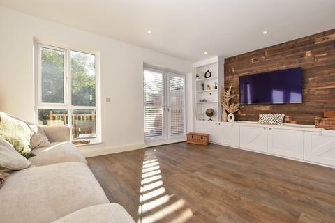 15 Sunningvale Close, Biggin Hill, Westerham, TN16 3BS