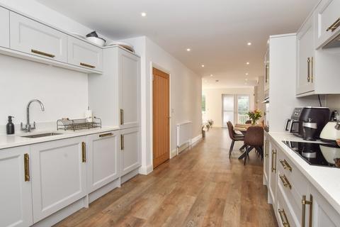 15 Sunningvale Close, Biggin Hill, Westerham, TN16 3BS