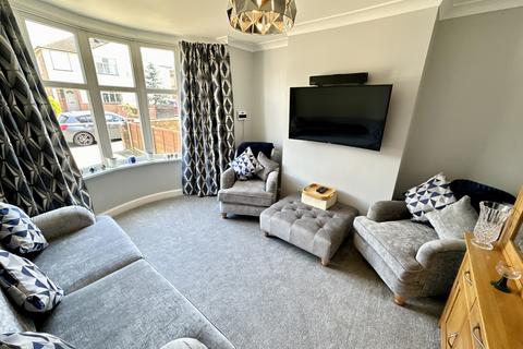 94 Avondale Road, Ipswich, IP3 9JZ