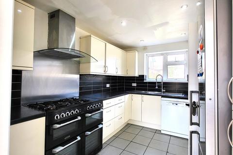 undefined, Lea Bushes, Garston, Watford, WD25