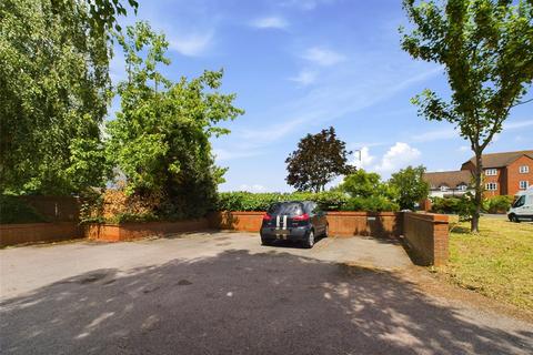 57 Coppice Gate, Cheltenham, GL51 9QJ