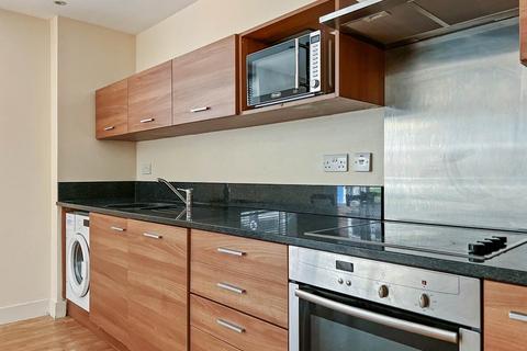 2 bedroom flat for sale, Merchants Place, Reading