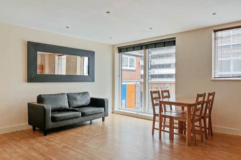 2 bedroom flat for sale, Merchants Place, Reading