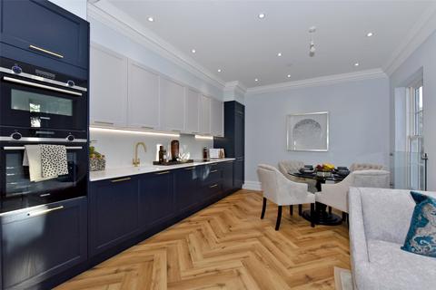 2 bedroom apartment to rent, Fairmile Lane, Cobham, Surrey, KT11