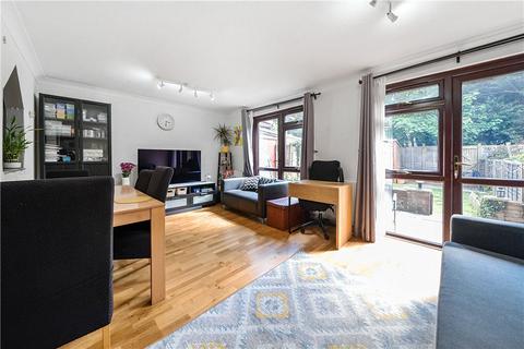 3 bedroom terraced house for sale, Bennett Close, Northwood, Middlesex
