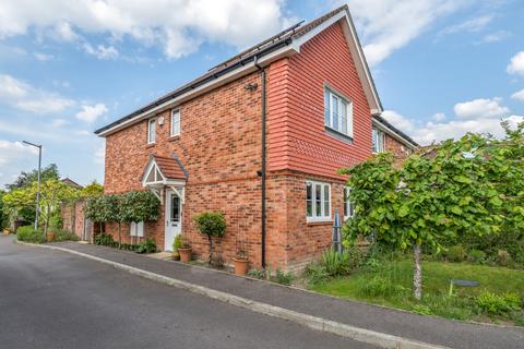 2 bedroom end of terrace house for sale, Liphook, Hampshire GU30