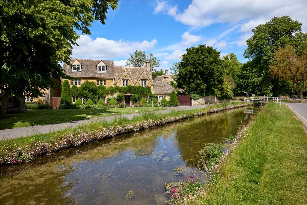 The Square, Lower Slaughter... 6 bed detached house - £2,395,000