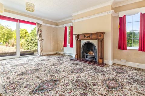 4 bedroom detached house for sale, College Road, Thornton Curtis, DN39