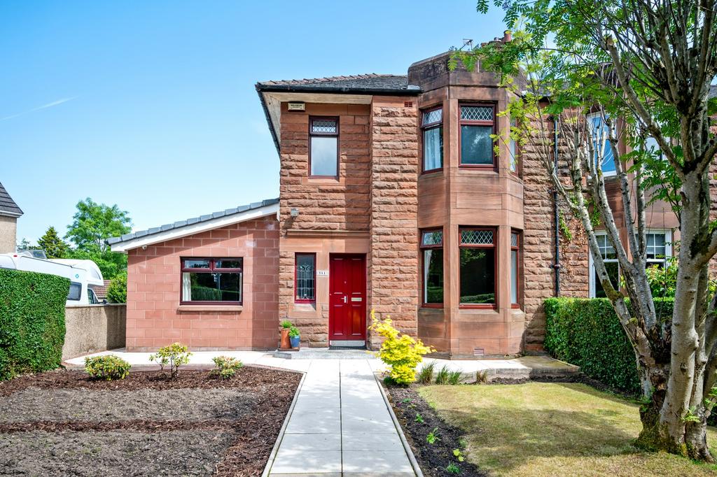 Haggs Road, Pollokshields, Glasgow... 4 bed end of terrace house for