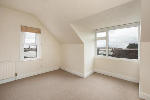 4 bedroom end of terrace house for sale, Bitton Avenue, Teignmouth, TQ14