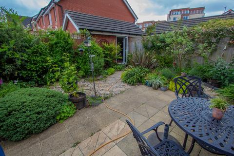 8 Pavey Run, Ottery St Mary, EX11 1FQ