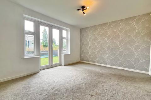 66 Blaen Bran Close, Cwmbran, NP44 1UU
