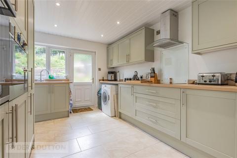 84 Lingards Road, Slaithwaite, Huddersfield, HD7 5HY
