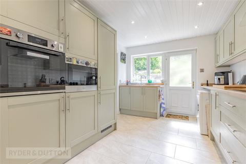 84 Lingards Road, Slaithwaite, Huddersfield, HD7 5HY