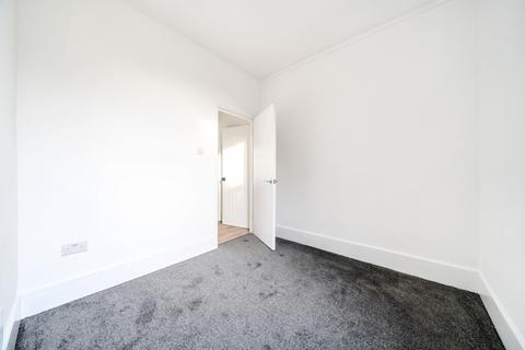 1 bedroom flat to rent, London Road Rochester ME2