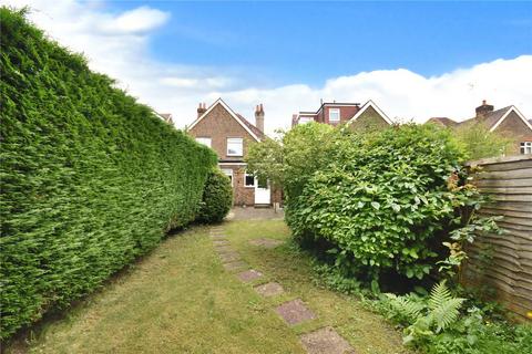 3 bedroom semi-detached house for sale, Horley, Surrey, RH6