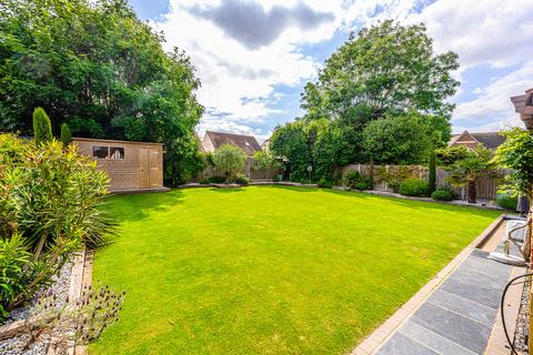 4 bedroom detached house for sale, Westcliff-on-sea SS0