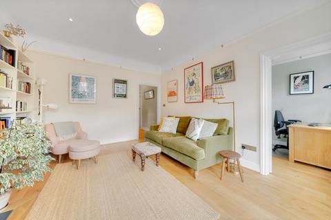 36b Hackford Road, London, SW9 0RF