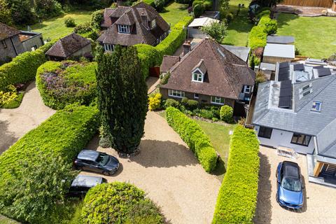 4 bedroom detached bungalow for sale, Felcourt, East Grinstead RH19