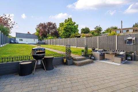 2 bedroom bungalow for sale, Old Maidstone Road, Borden, Sittingbourne, Kent, ME9
