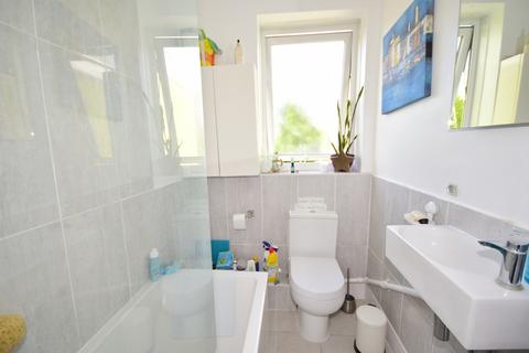 2 bedroom terraced house to rent, Rosetta Road Southsea PO4