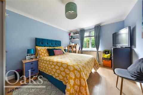 2 bedroom maisonette for sale, High Street, South Norwood