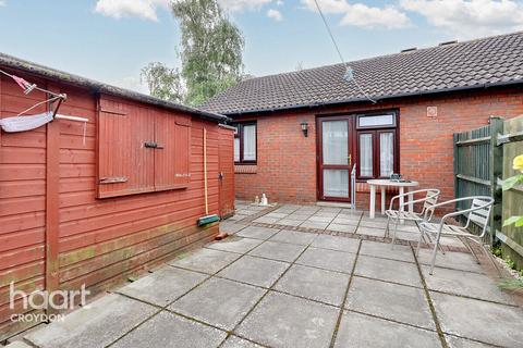 5 Chasemore Gardens, Croydon, CR0 4BZ