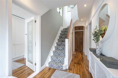 39 Beechcroft Avenue, New Malden, KT3 3EG