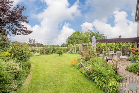 3 bedroom detached house for sale, High Green, Great Melton