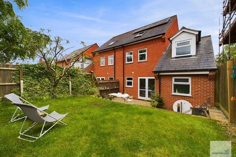 4 bedroom semi-detached house for sale, Abbey Road, Beeston