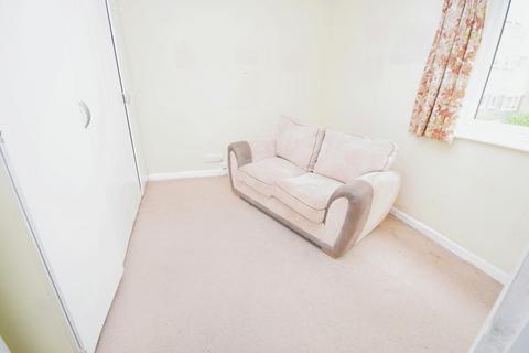 2 bedroom flat for sale, Mallards Reach, Solihull B92