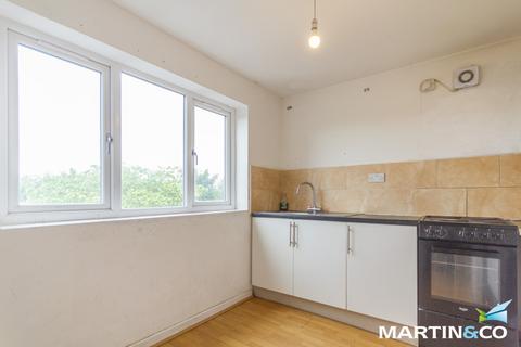 1 bedroom flat to rent, Victoria Park Road, Smethwick, B66