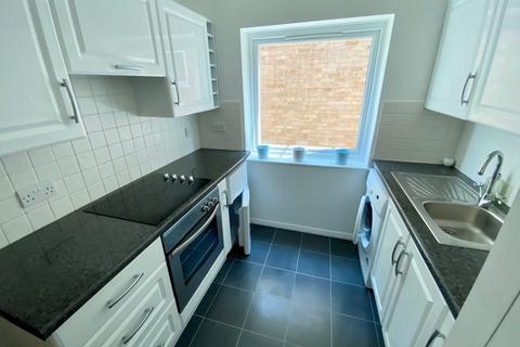 1 bedroom apartment for sale, Brambledown Road, South Wallington