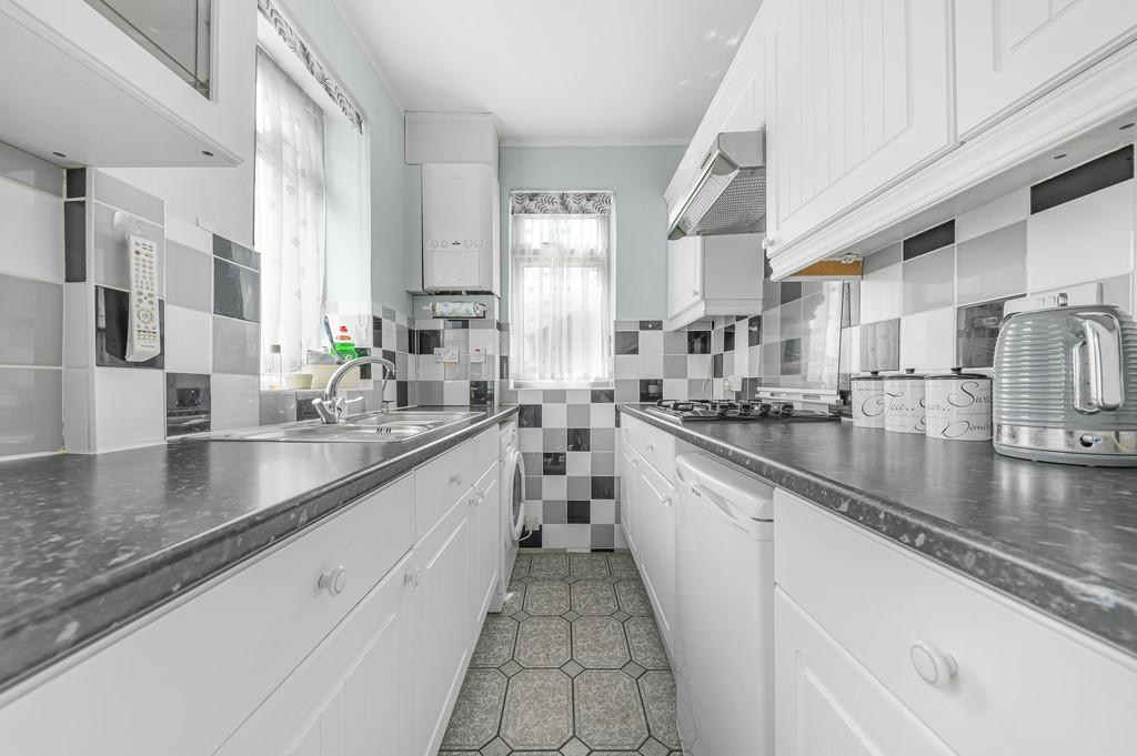 Kitchen (2)
