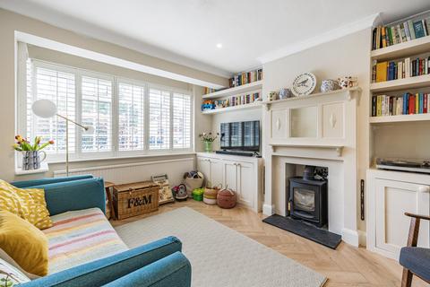 6 Hackbridge Park Gardens, Carshalton, SM5 2HD