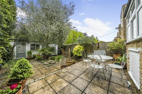 4 bedroom semi-detached house for sale, Cliveden Road, Wimbledon