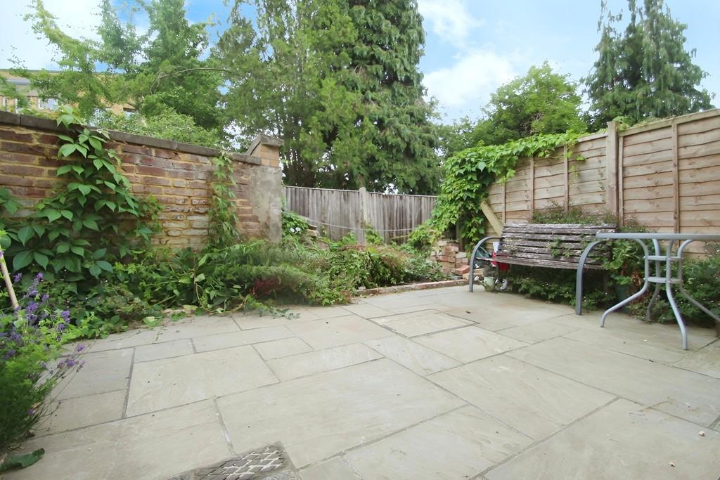 Cf5eac3d-garden